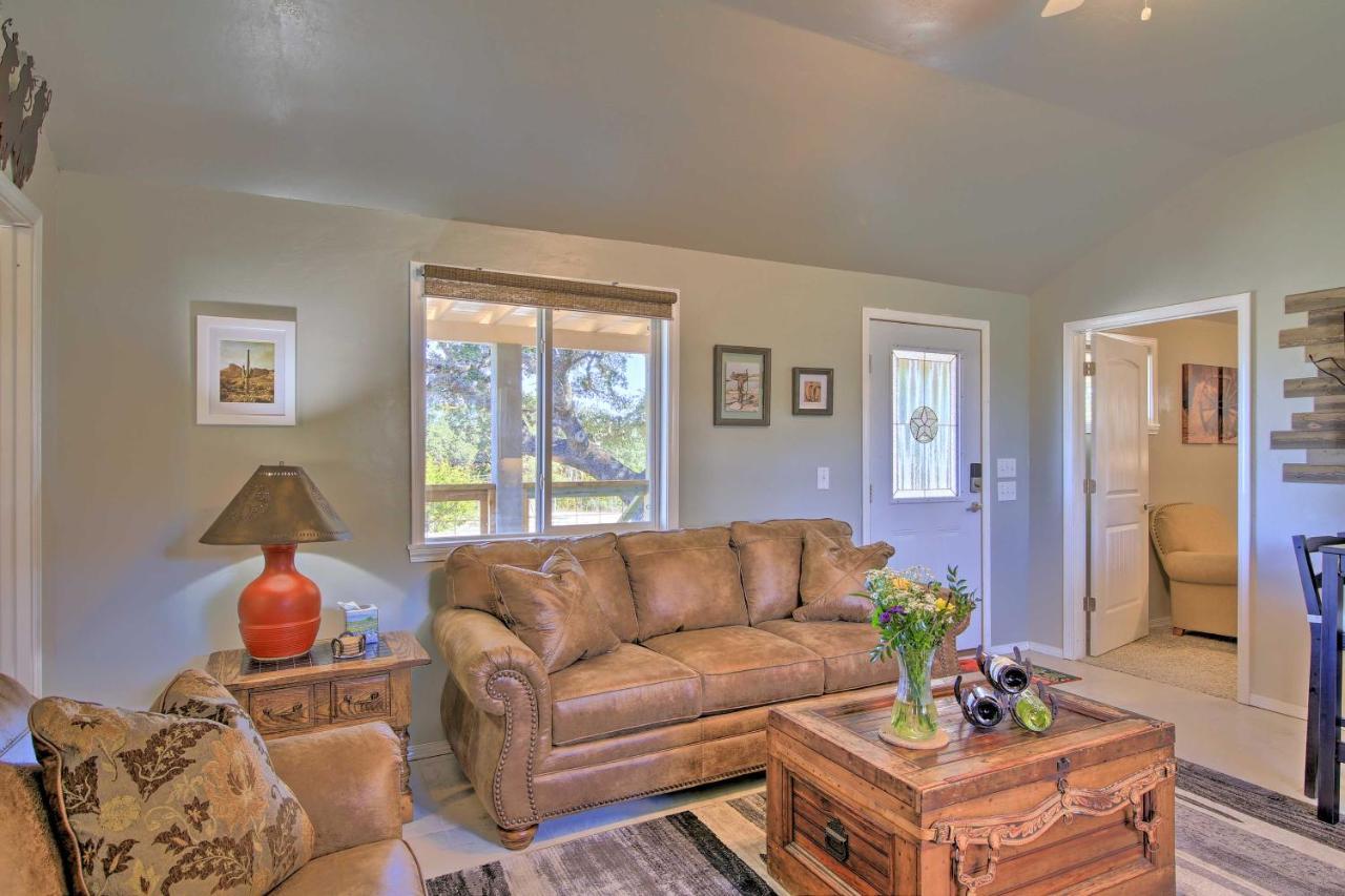 Updated With Fire Pit - 1 Mile From Downtown! *
